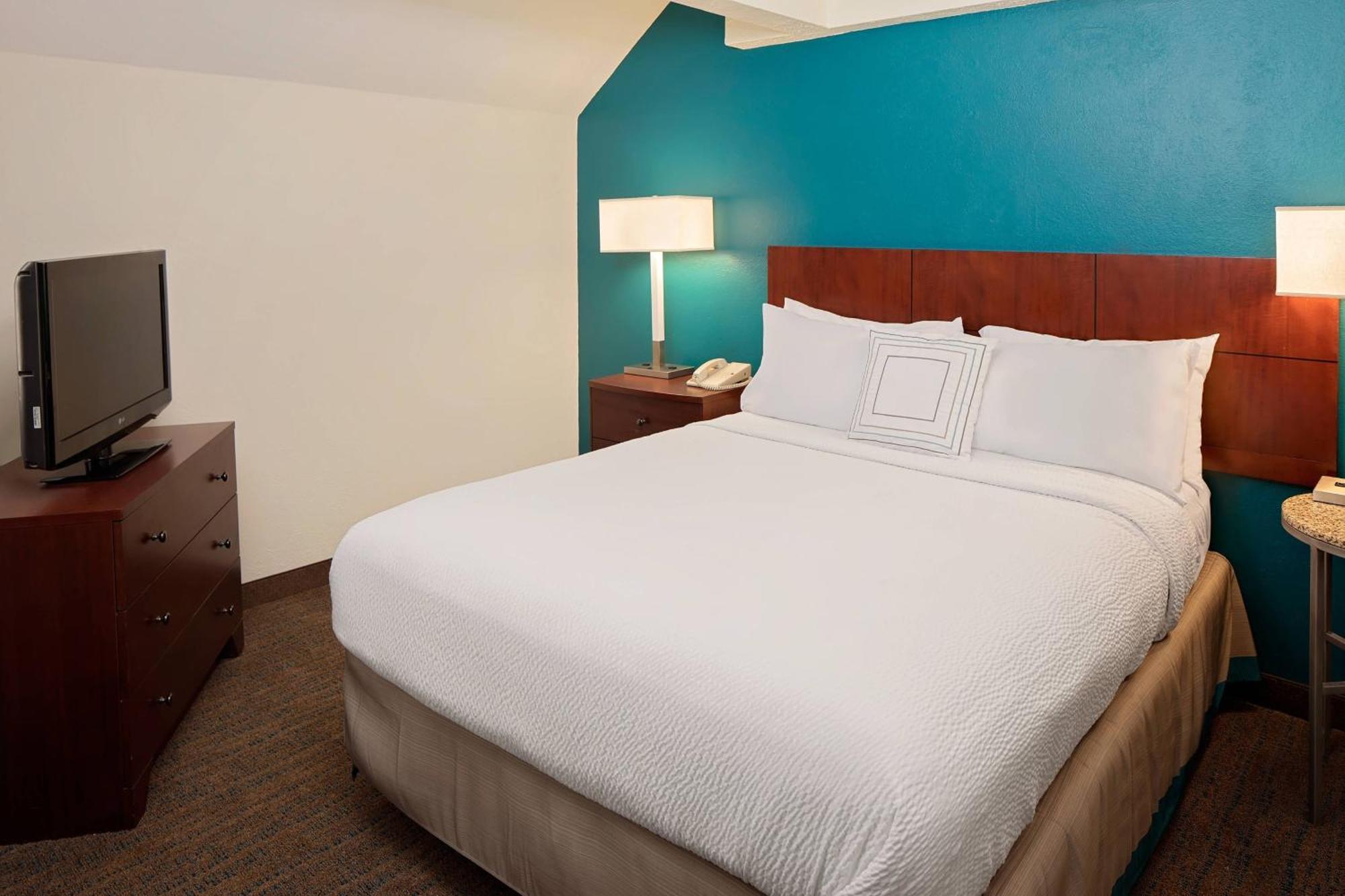 Residence Inn Louisville East Экстерьер фото